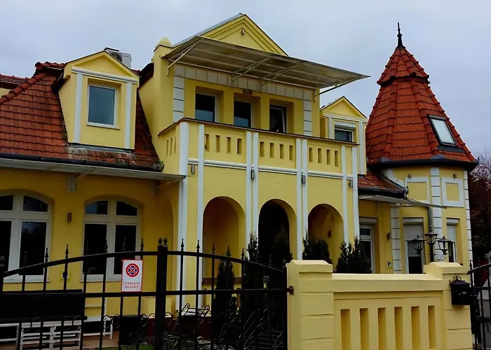 Corner Apartman 5