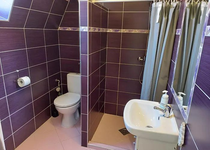 Corner Apartman 5