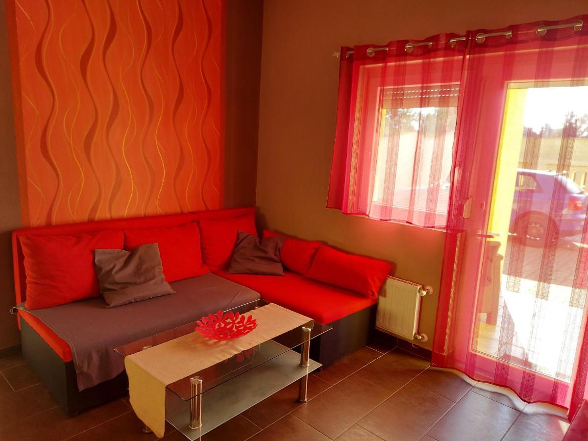 Corner 5 *