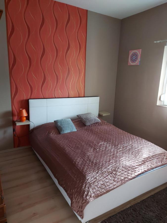 Corner 5 Apartman *